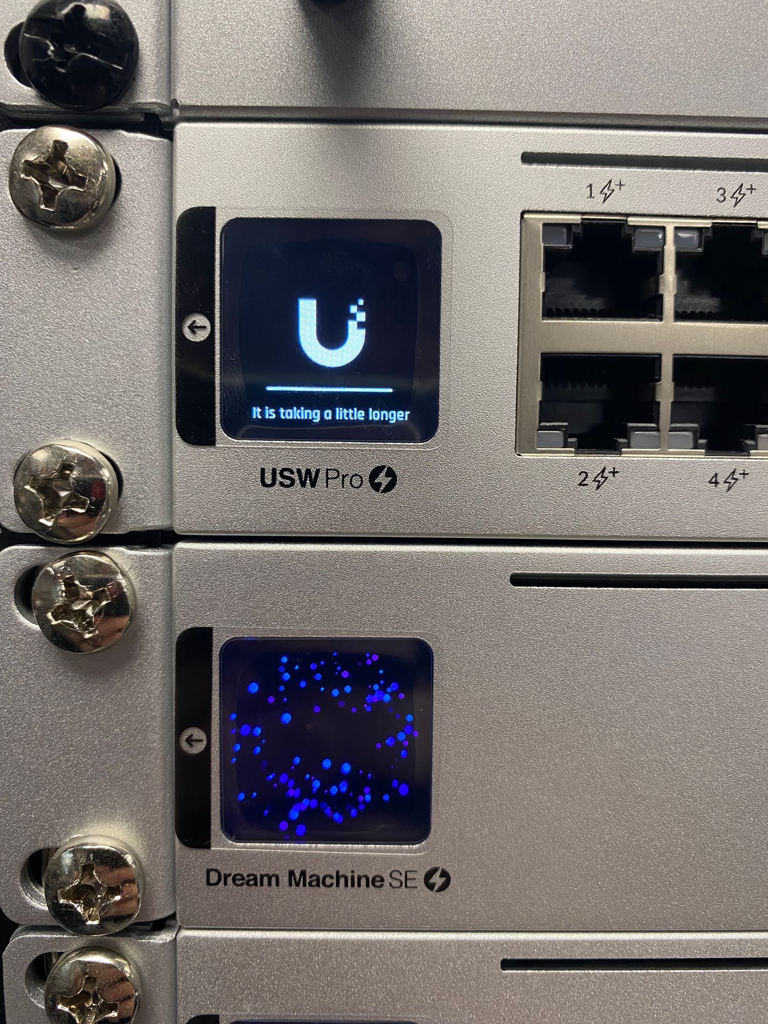 Set up help - unable to get power from PoE Switch