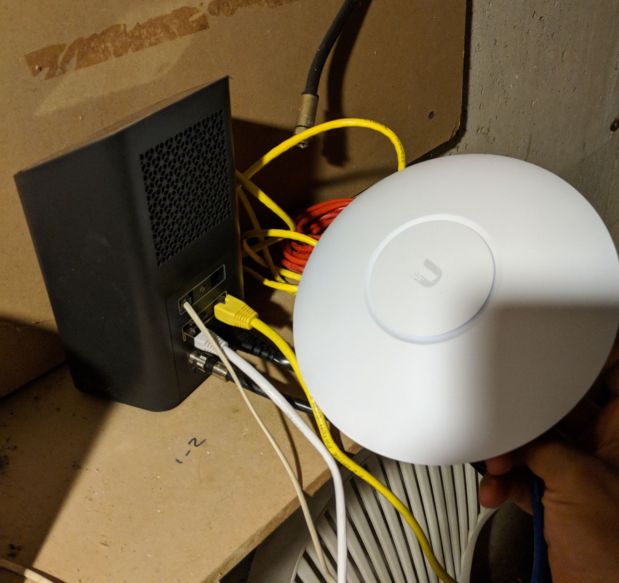 Xfinity Xfi Modem Router Gateway Faster Than Ubiquiti Ac Pro Ubiquiti Community