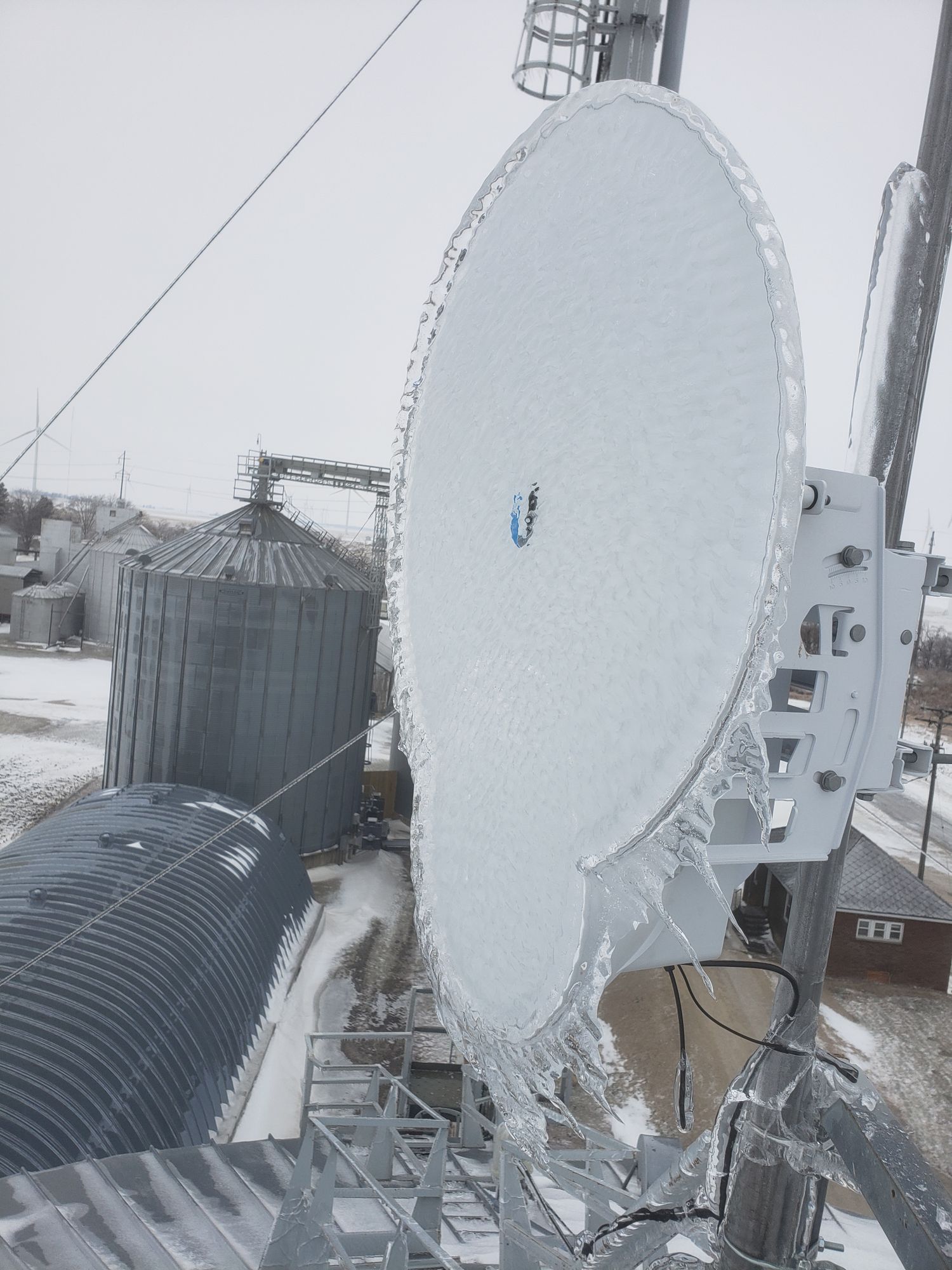 How to get ice store off satellite dish